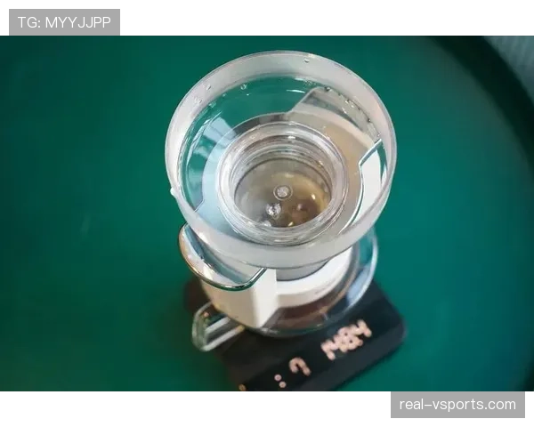 刷到林书豪早餐账单——一杯手冲咖啡比我一个月电费还贵
