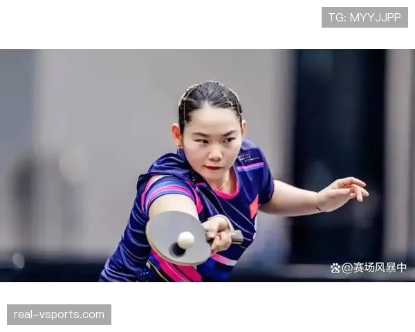 何卓佳训练完直接拎爱马仕去吃火锅,这反差谁懂 何卓佳训练完直接拎爱马仕去吃火锅,这反差谁懂